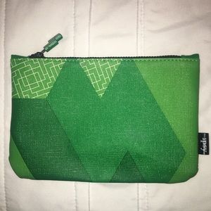 IPSY Bag - perfect for makeup, toiletries, travel!